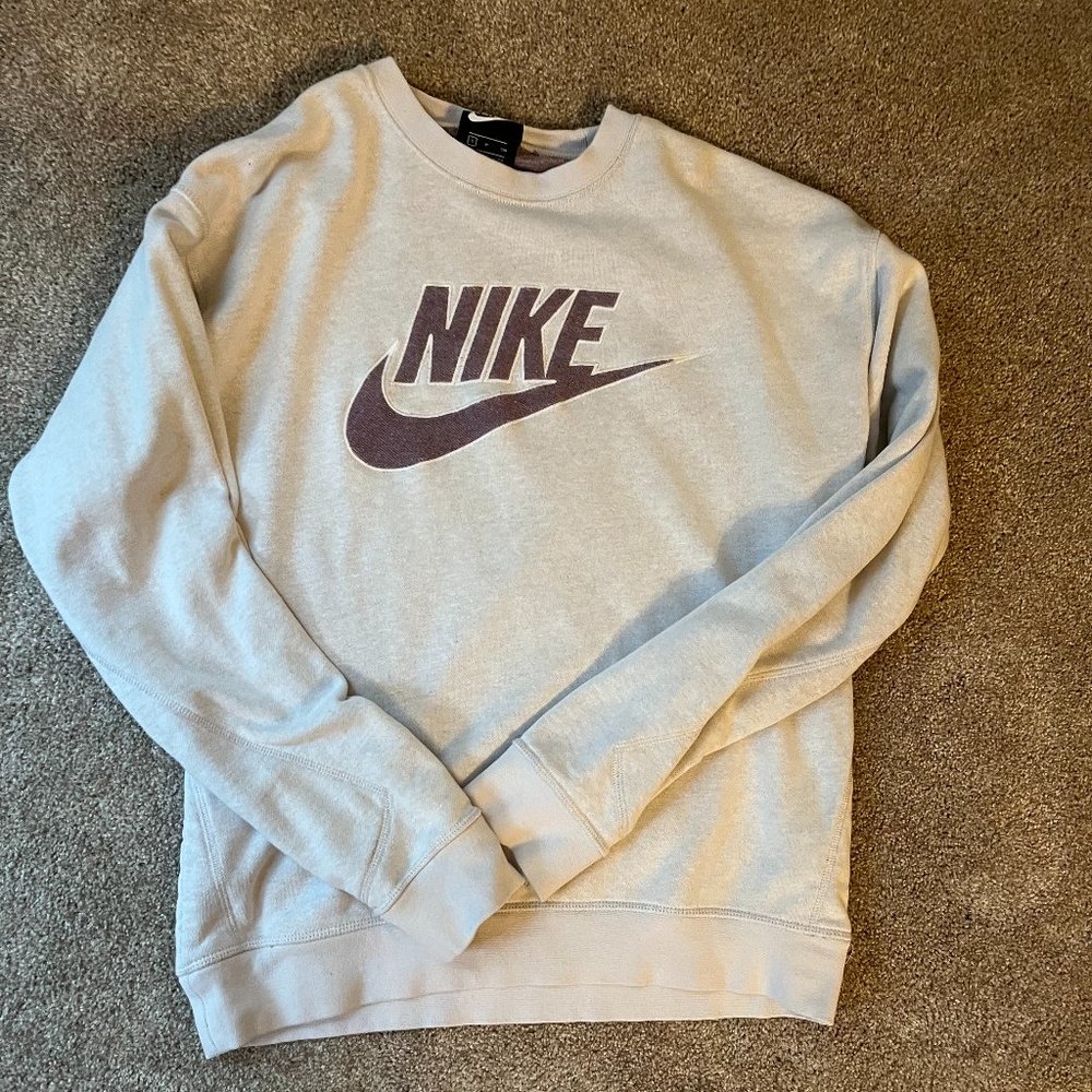 Nike crewneck